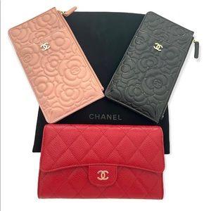 Chanel caviar long wallet/purse black.